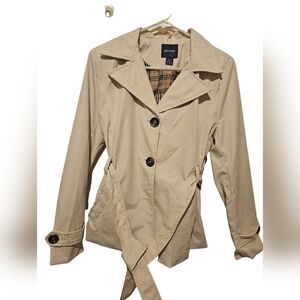 Women's belt trench coat